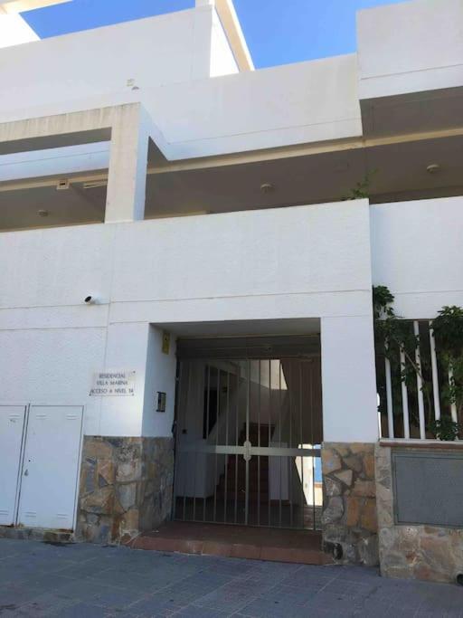 Piso En La Primera Linea Del Mar Con 2 Dormitorios Benidorm Ngoại thất bức ảnh