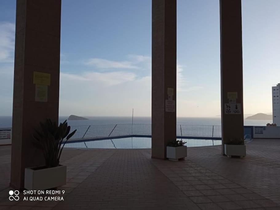Piso En La Primera Linea Del Mar Con 2 Dormitorios Benidorm Ngoại thất bức ảnh