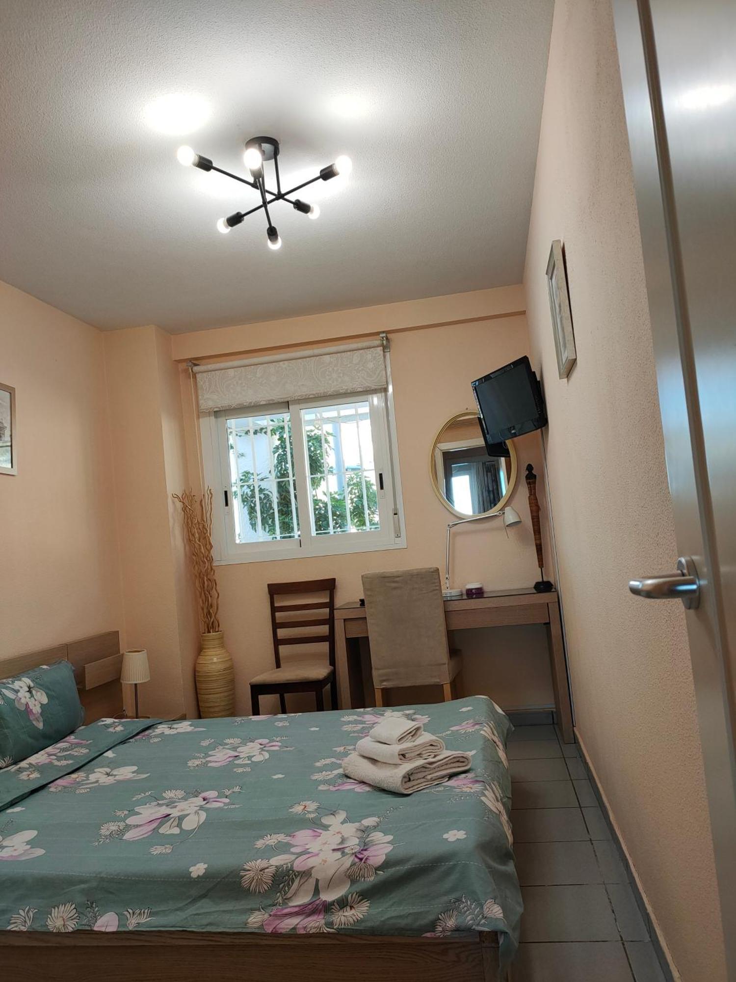 Piso En La Primera Linea Del Mar Con 2 Dormitorios Benidorm Ngoại thất bức ảnh