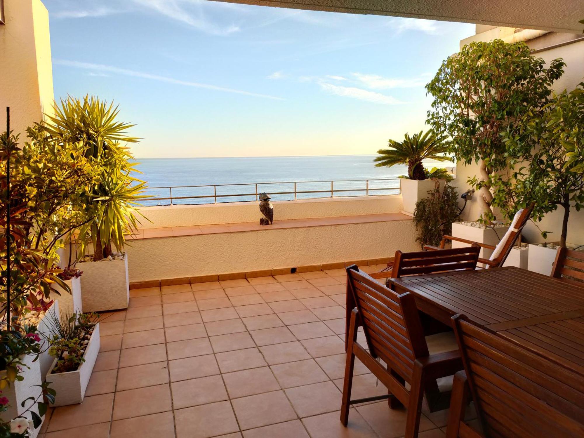 Piso En La Primera Linea Del Mar Con 2 Dormitorios Benidorm Ngoại thất bức ảnh